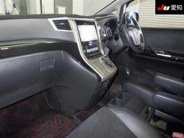 Toyota VELLFIRE 2013 7657857-3