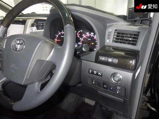 Toyota VELLFIRE 2013 7657857-5