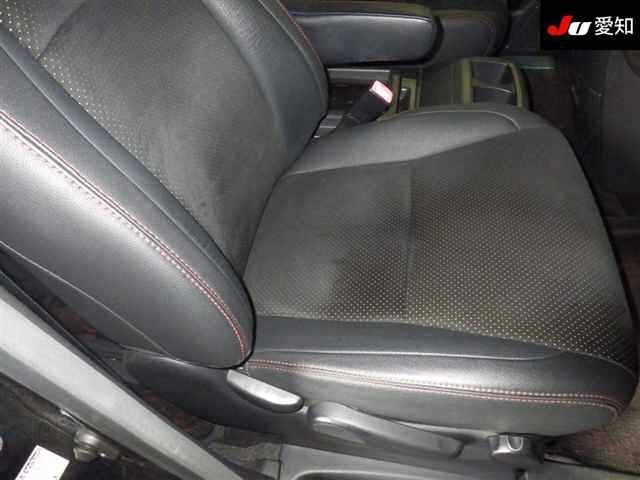 Toyota VELLFIRE 2013 7657857-6