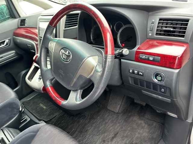 Toyota VELLFIRE 2009 7657870-3