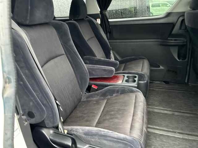 Toyota VELLFIRE 2009 7657870-8