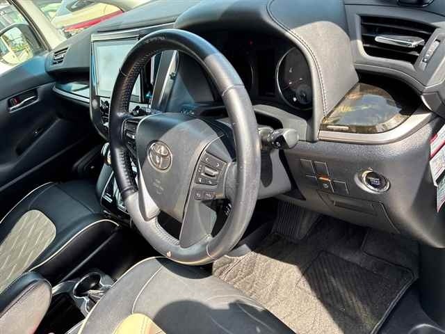 Toyota VELLFIRE 2015 7657872-3