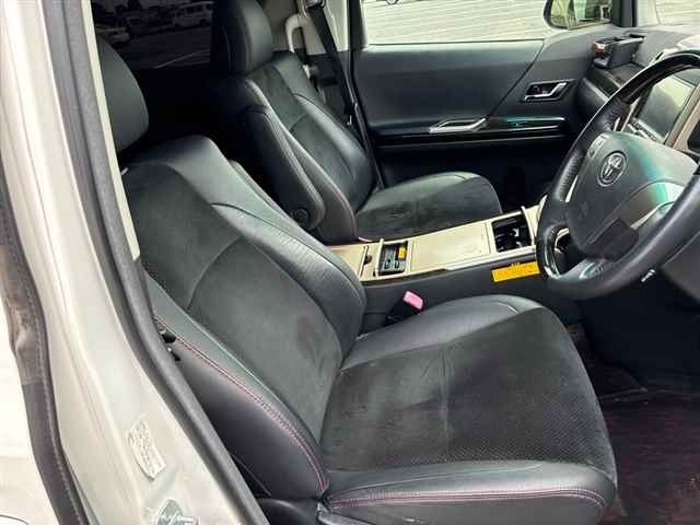Toyota VELLFIRE 2013 7657874-7