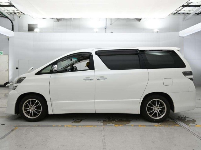 Toyota VELLFIRE 2012 7657918-4