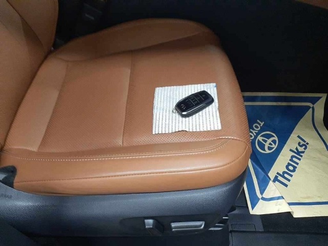 Toyota VELLFIRE 2024 7657919-10