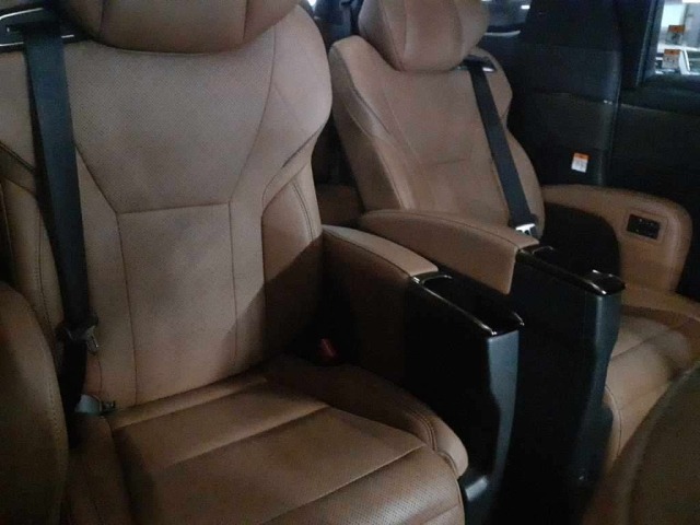 Toyota VELLFIRE 2024 7657919-11