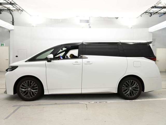 Toyota VELLFIRE 2024 7657919-4