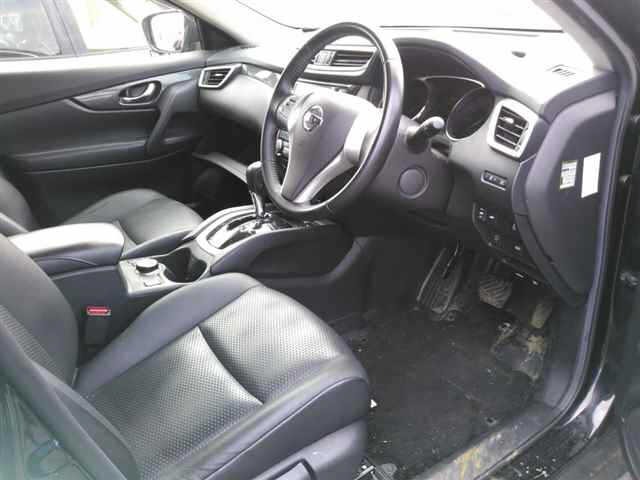 Nissan X-TRAIL 2015 7647173-3