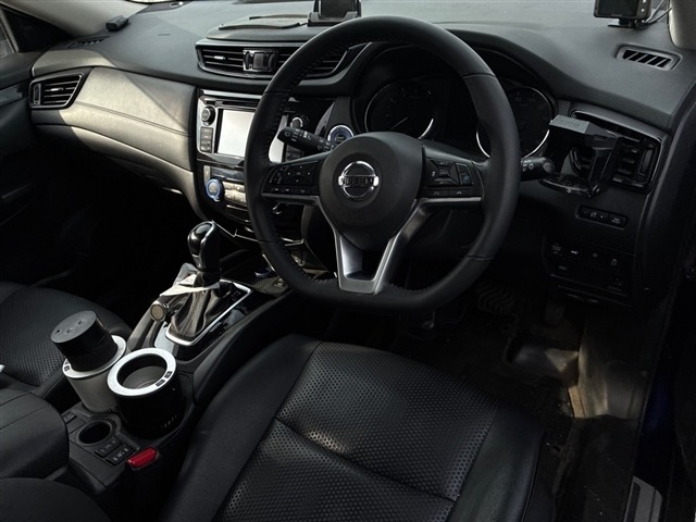 Nissan X-TRAIL 2021 7647182-3