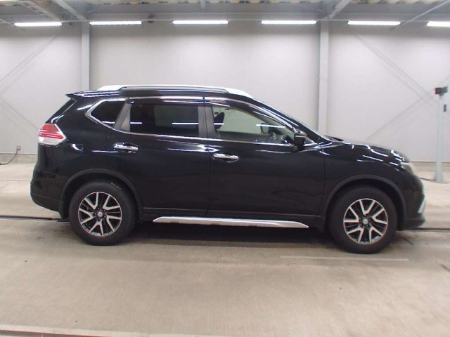 Nissan X-TRAIL 2014 7647211-3