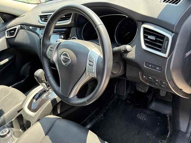 Nissan X-TRAIL 2015 7647233-3