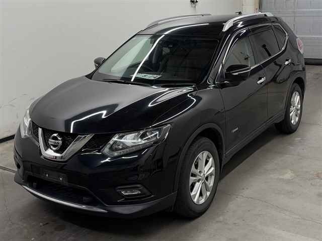 Nissan X-TRAIL 2015 7647233-4