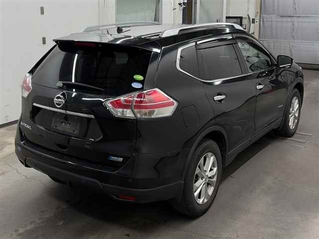 Nissan X-TRAIL 2015 7647233-5