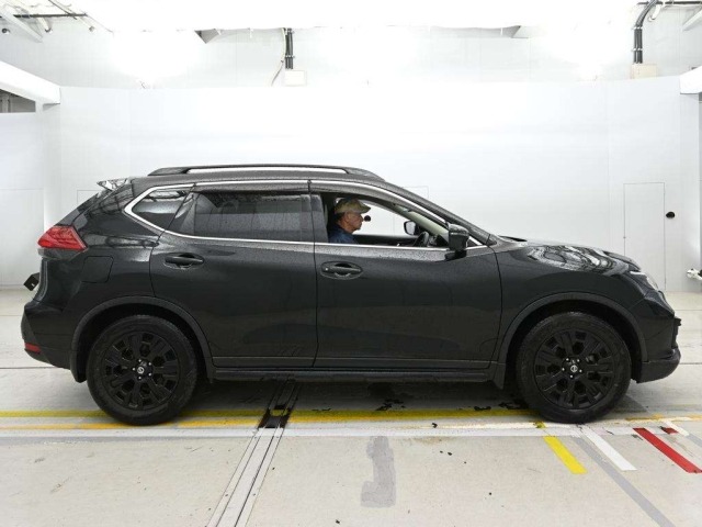 Nissan X-TRAIL 2021 7647256-3