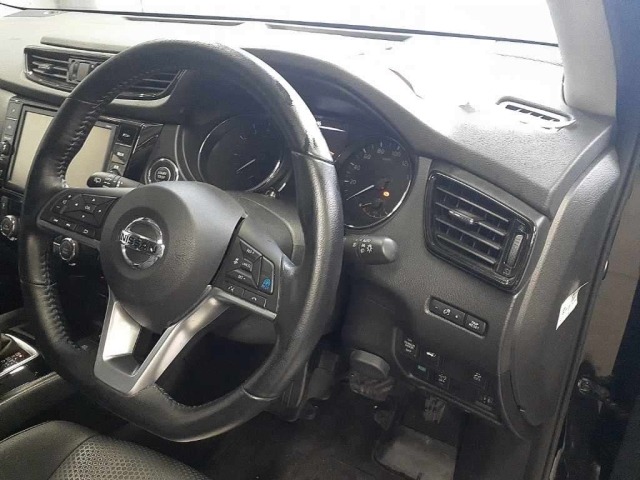 Nissan X-TRAIL 2021 7647256-9