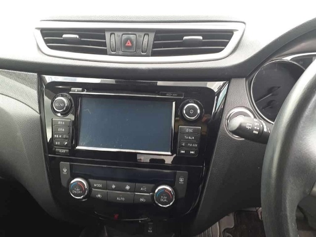 Nissan X-TRAIL 2016 7647257-12