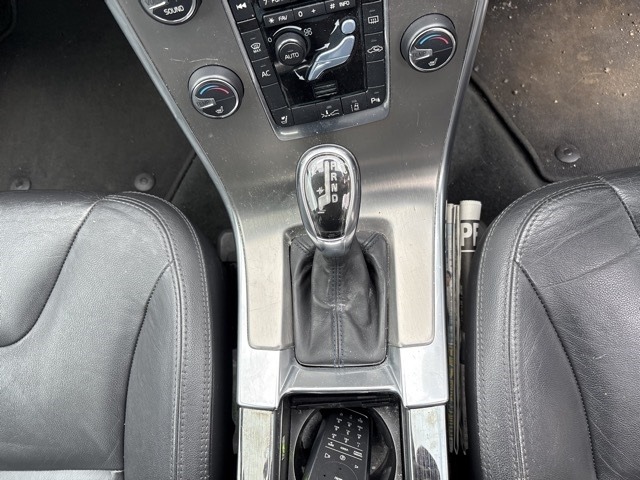 Volvo XC60 2013 7648840-5