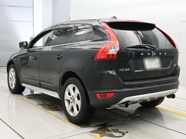 Volvo XC60 2011 7648847-6