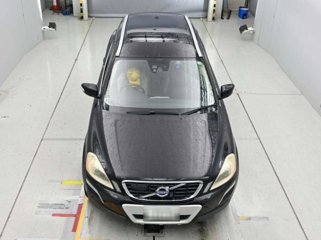 Volvo XC60 2011 7648847-7