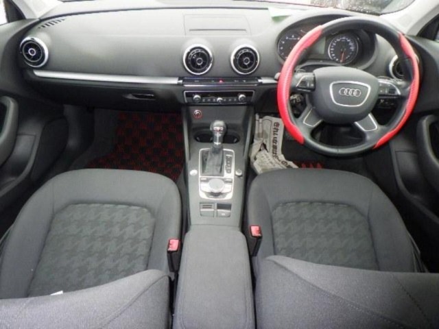 Audi A3 2016 7673445-3