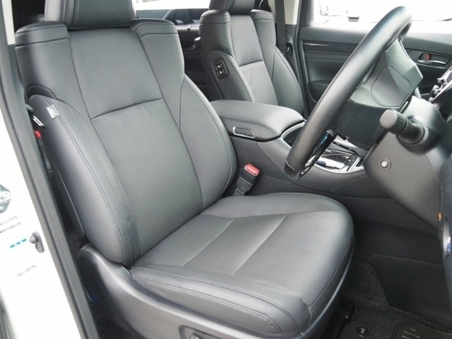 Toyota ALPHARD 2022 7670050-11
