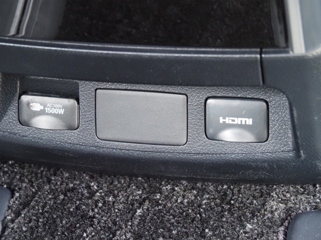 Toyota ALPHARD 2022 7670050-16