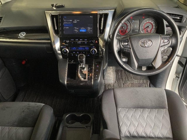 Toyota ALPHARD 2022 7670270-3