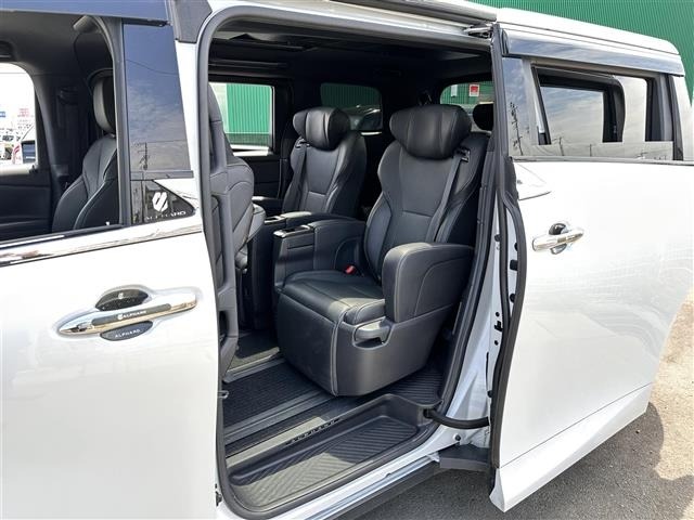 Toyota ALPHARD 2023 7671216-10