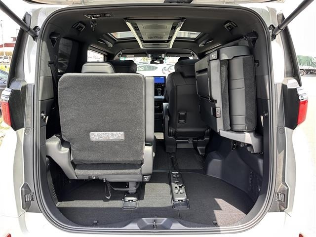 Toyota ALPHARD 2023 7671216-13