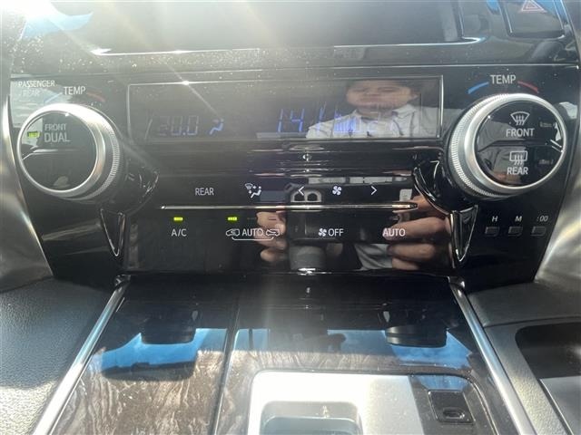 Toyota ALPHARD 2018 7671229-10