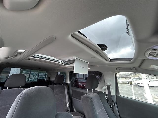 Toyota ALPHARD 2012 7671425-5