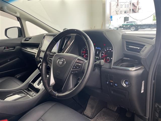 Toyota ALPHARD 2018 7671426-1