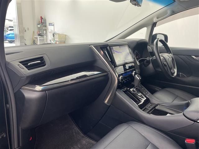 Toyota ALPHARD 2018 7671426-9