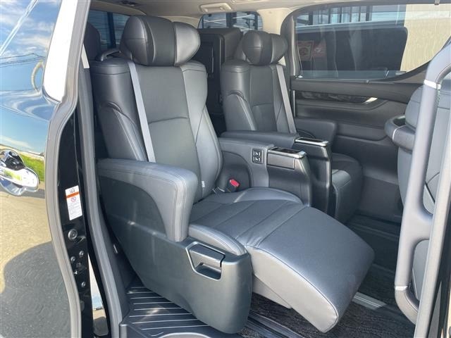 Toyota ALPHARD 2021 7671436-6