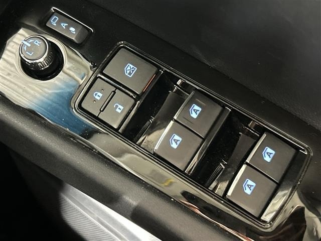 Toyota ALPHARD 2017 7671476-4
