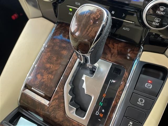 Toyota ALPHARD 2018 7671503-3