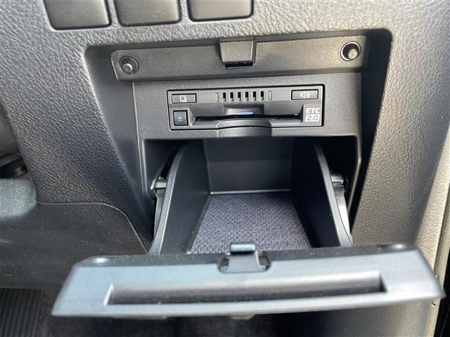 Toyota ALPHARD 2022 7671518-8