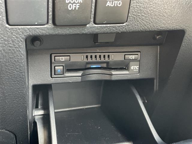 Toyota ALPHARD 2022 7671547-1