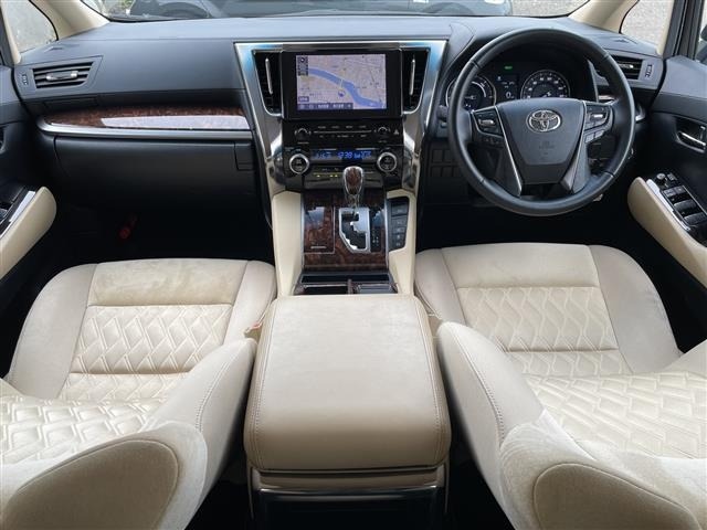 Toyota ALPHARD 2022 7671547-14