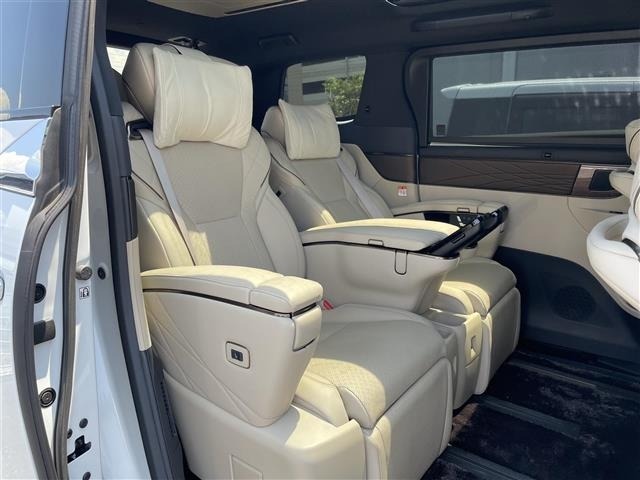 Toyota ALPHARD 2025 7671554-8