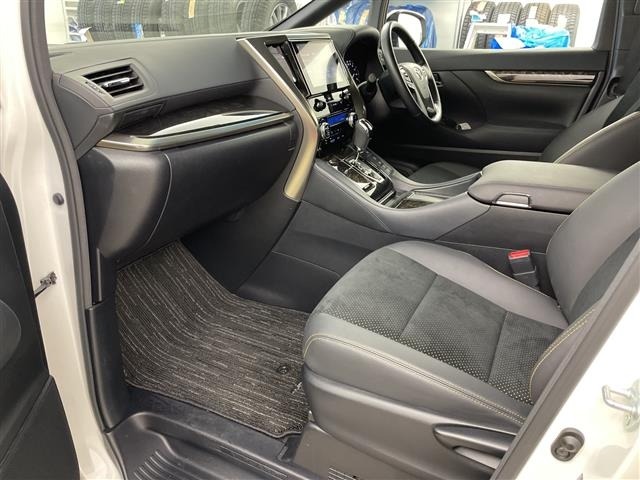Toyota ALPHARD 2021 7671622-4