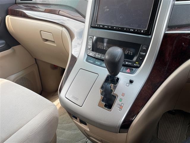 Toyota ALPHARD 2012 7671645-15