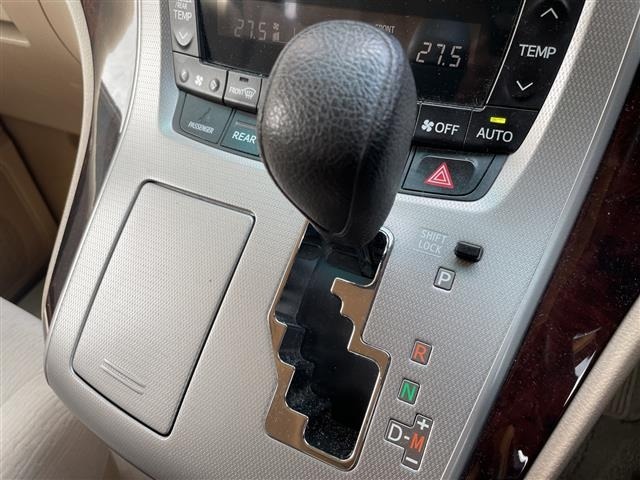 Toyota ALPHARD 2012 7671645-19