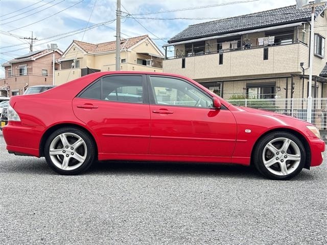 Toyota ALTEZZA 2000 7672519-16