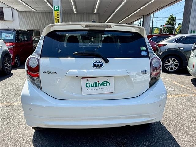 Toyota AQUA 2013 7660095-22