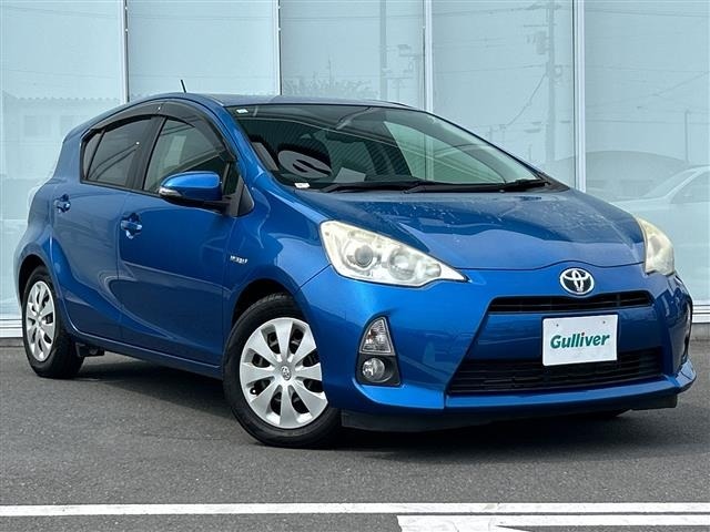 Toyota AQUA 2013 7660298-0