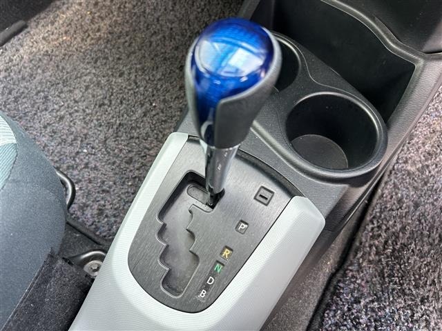Toyota AQUA 2013 7660298-1