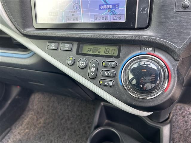 Toyota AQUA 2013 7660298-19
