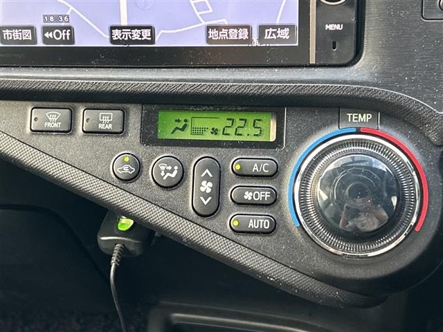 Toyota AQUA 2012 7660356-17