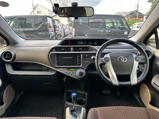 Toyota AQUA 2012 7660356-18